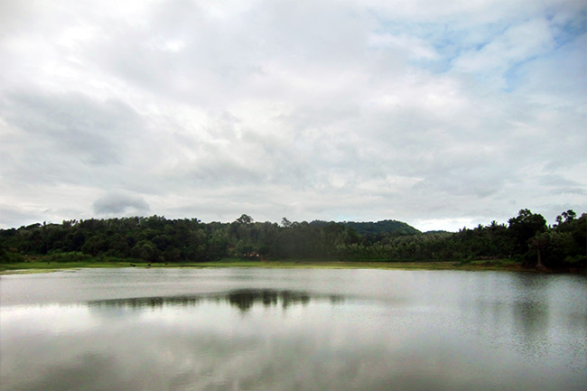 Honnamana Lake, Madikeri, India